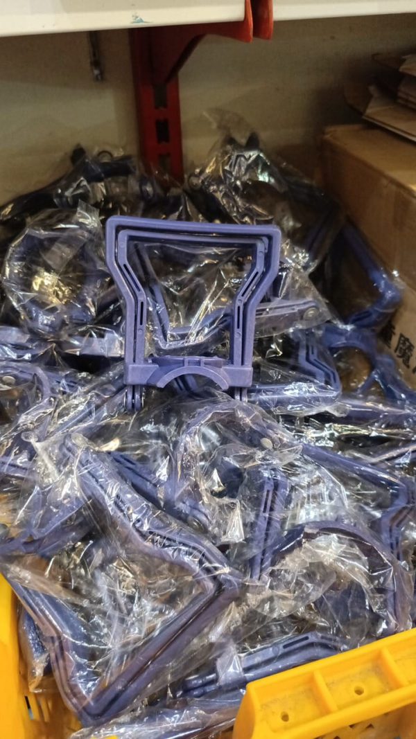 Water Bottle Carrier Lifter, 19 L Water Bottle Handle Advanced Ergonomic Drinking Water Bottle Handle Anti-slip Easy (random Color)